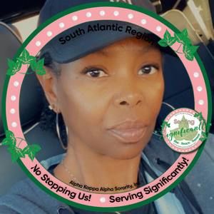 Meet your Posher, Angela